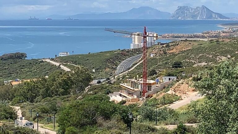 Qué tener en cuenta antes de empezar a construir una vivienda en la Costa del Sol